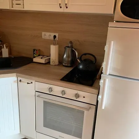 Nella S Virivkou A Saunou 아파트 립토브스카실른니카